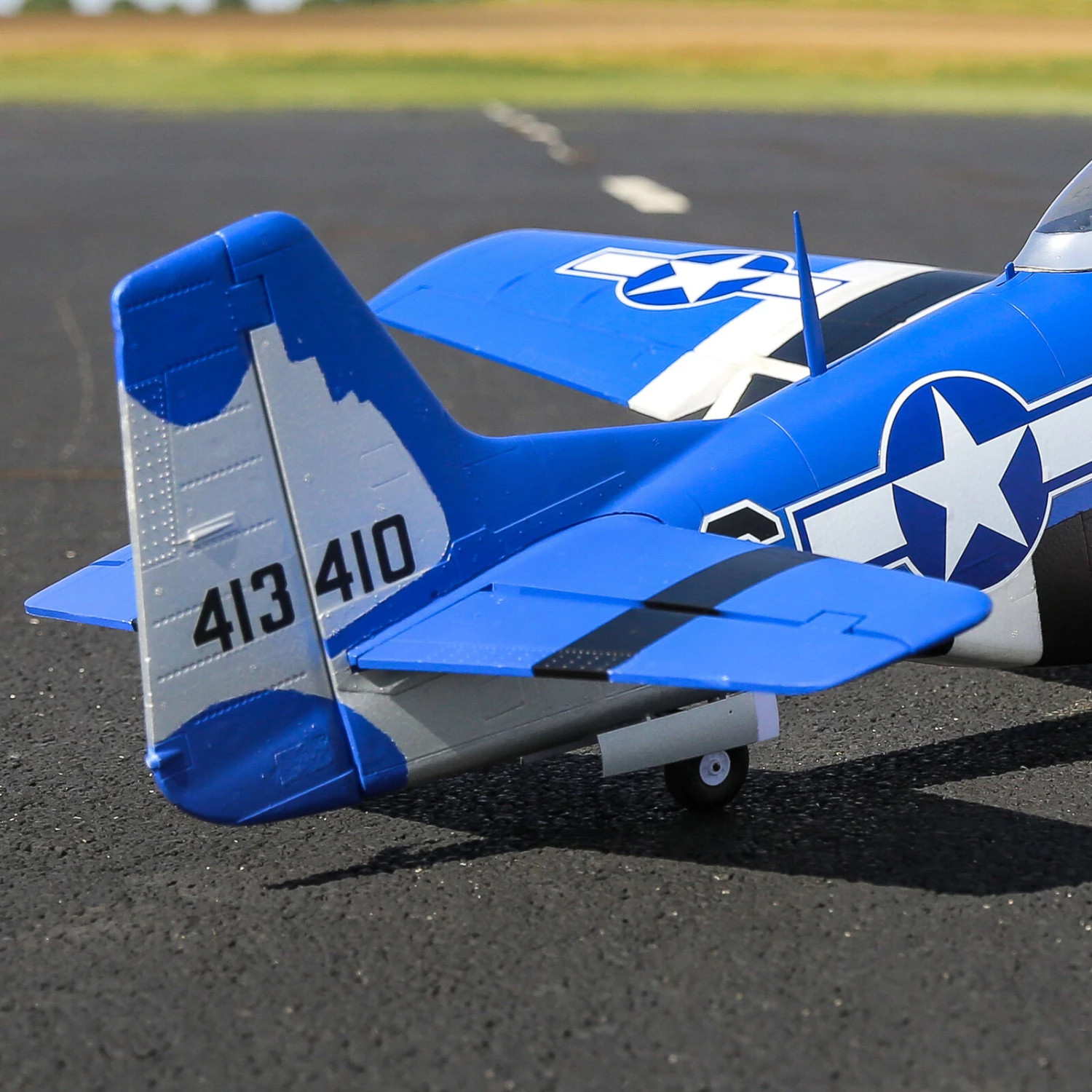 E-flite P-51D Mustang 1.5m BNF Basic Combo - Image 8