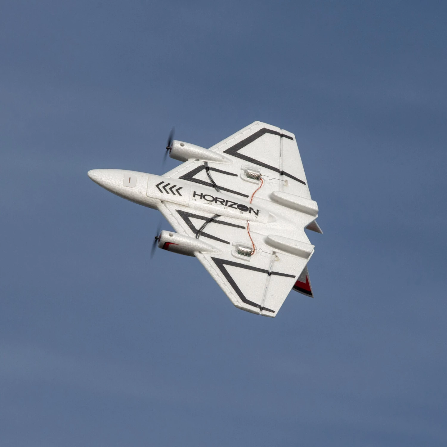 E-flite UMX Ultrix BNF Basic with AS3X and SAFE Select, 342mm - Image 7